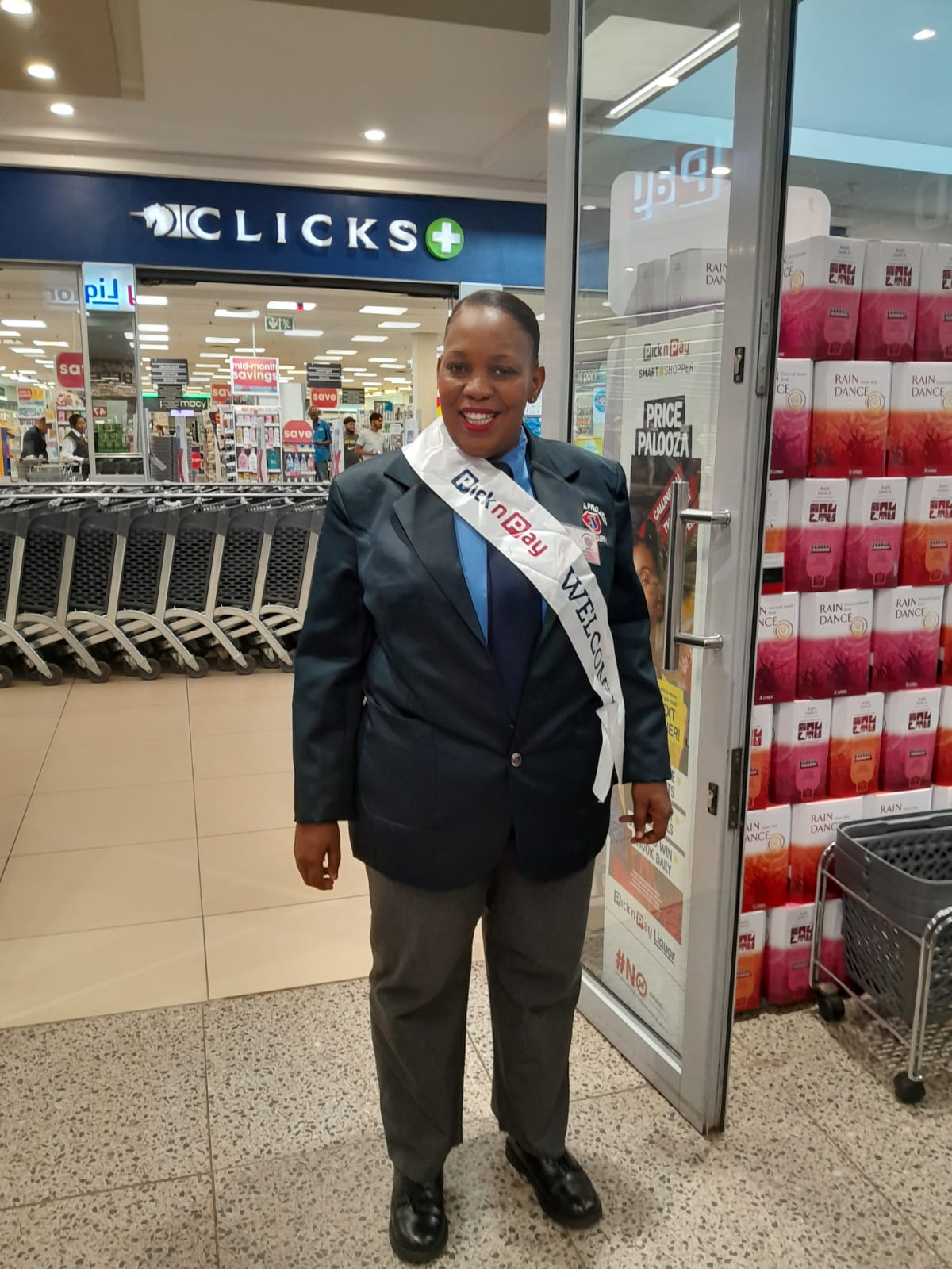 Floor patrol in retail environment